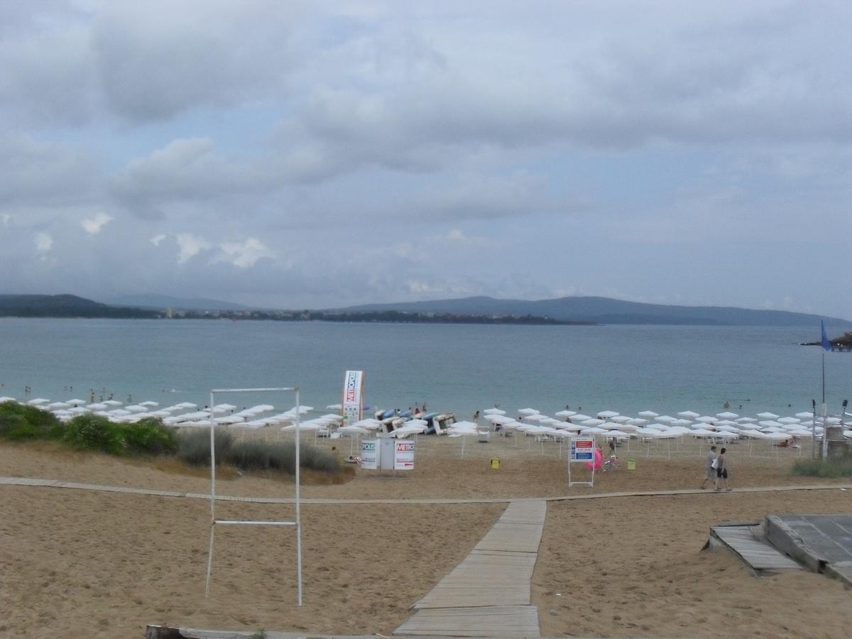 Palace De Luxe Apartments Pomorie Exterior foto