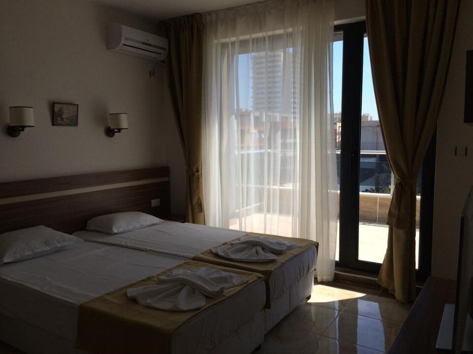Palace De Luxe Apartments Pomorie Exterior foto
